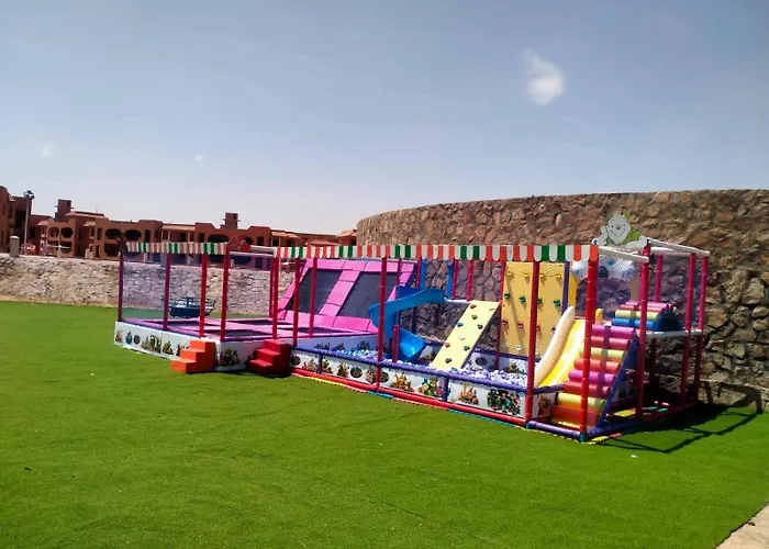 Alpesi faház امكسيكو براديس العين السخنة طريق الزعفرانه Ajn-Szuhna
